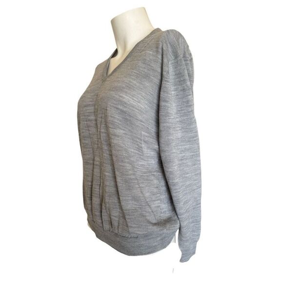 Vintage M grey gray V-neck so soft women’s sweater shirt long sleeve - Picture 2 of 4